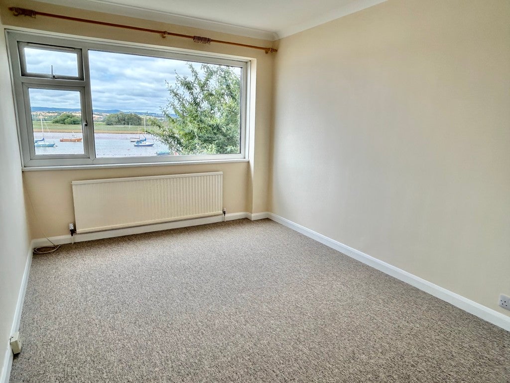Flat Strand Court in Exeter