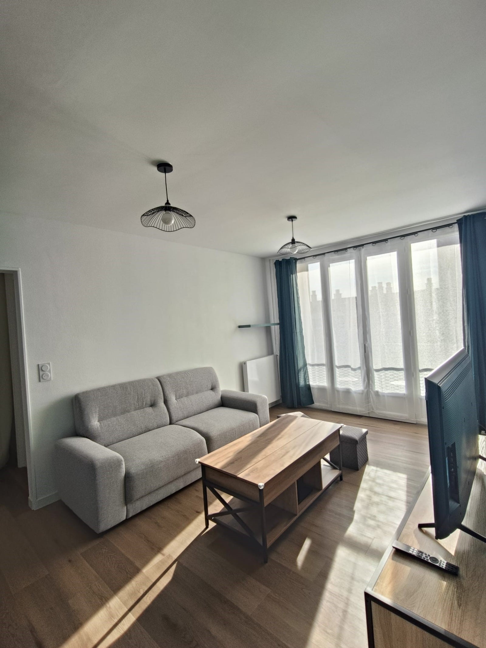 Room Rue Jacques Soyer in Orléans