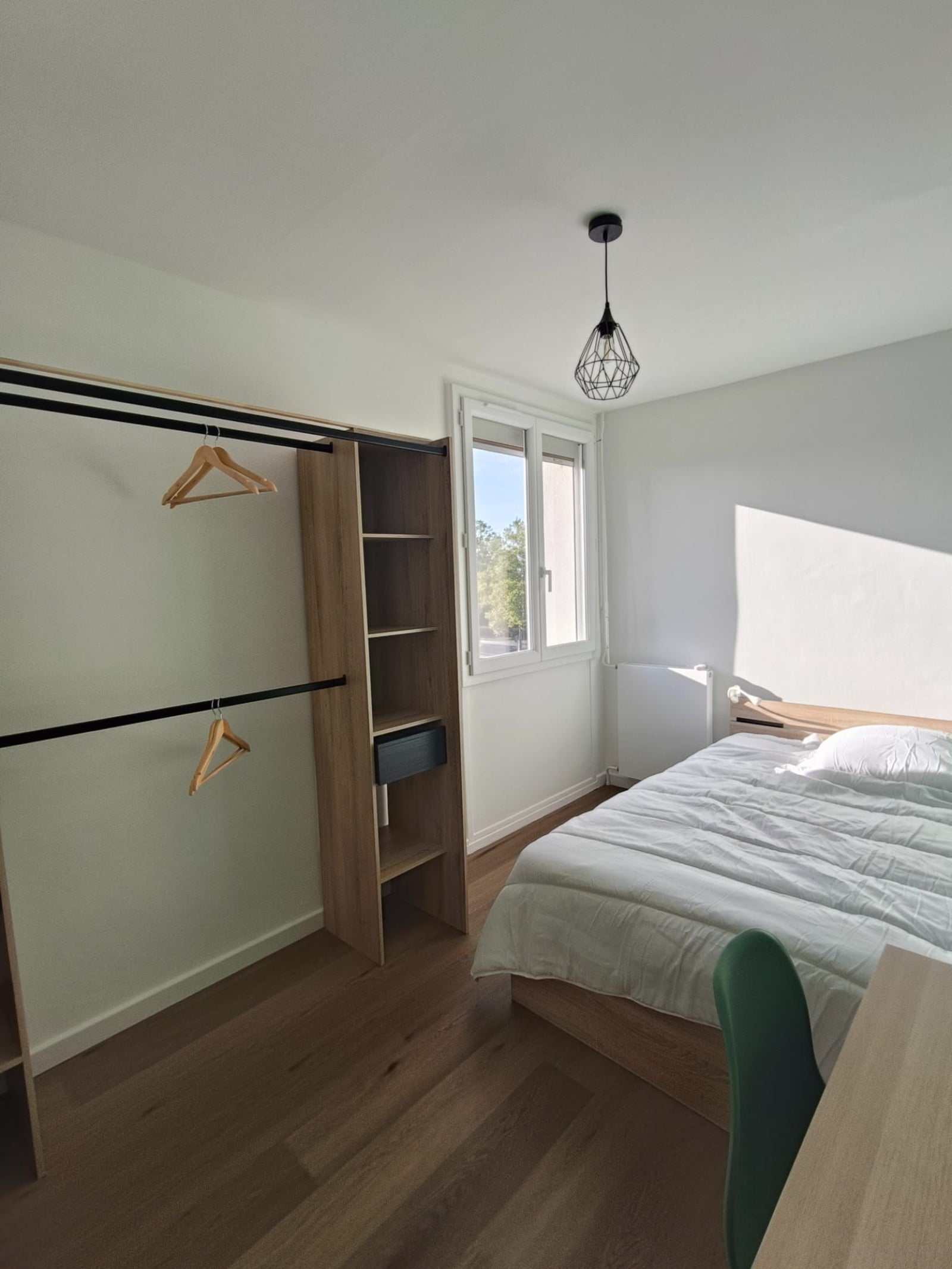 Room Rue Jacques Soyer in Orléans