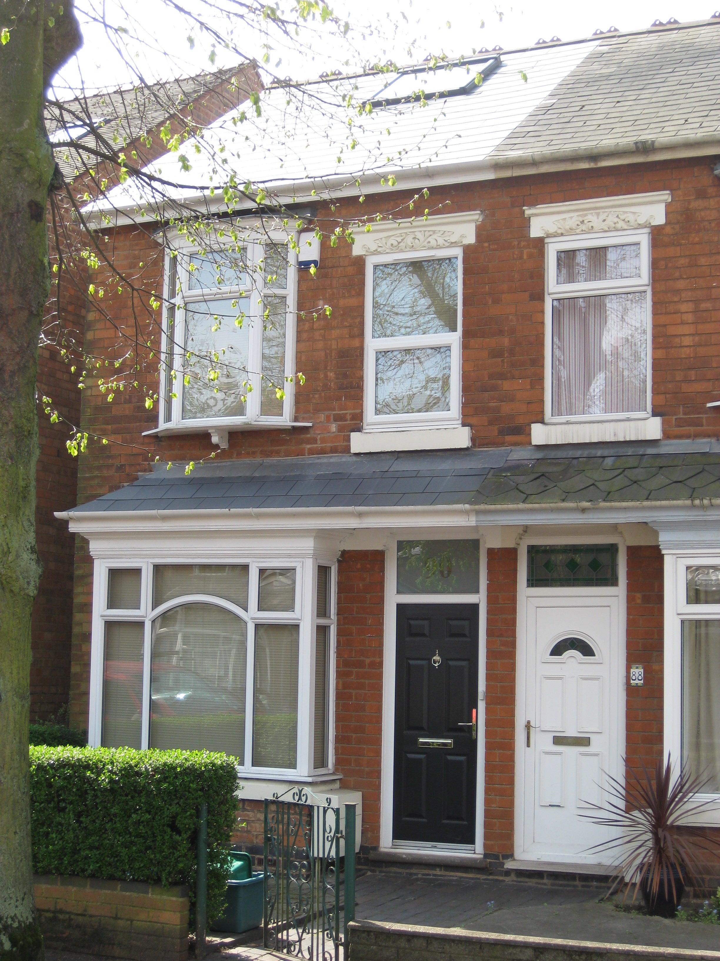 Flat Gristhorpe Road in Birmingham