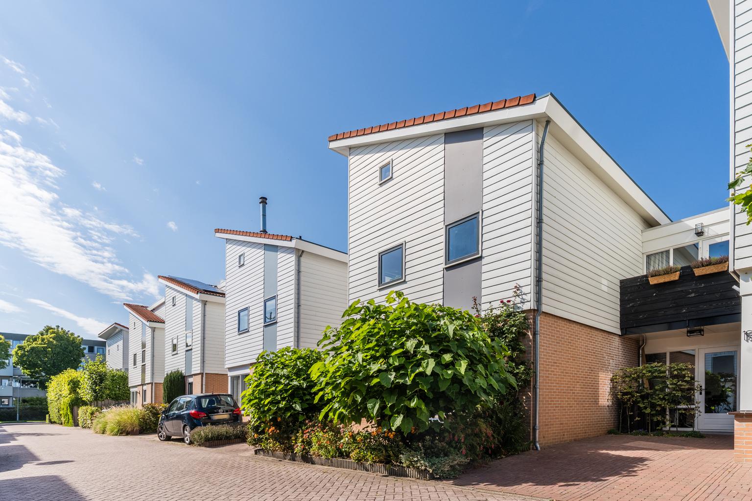 Tussenwoning te koop: Schepenen 17, Zuid-Scharwoude