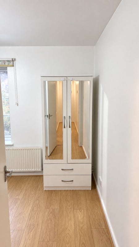 Room Moree Way in Greater London