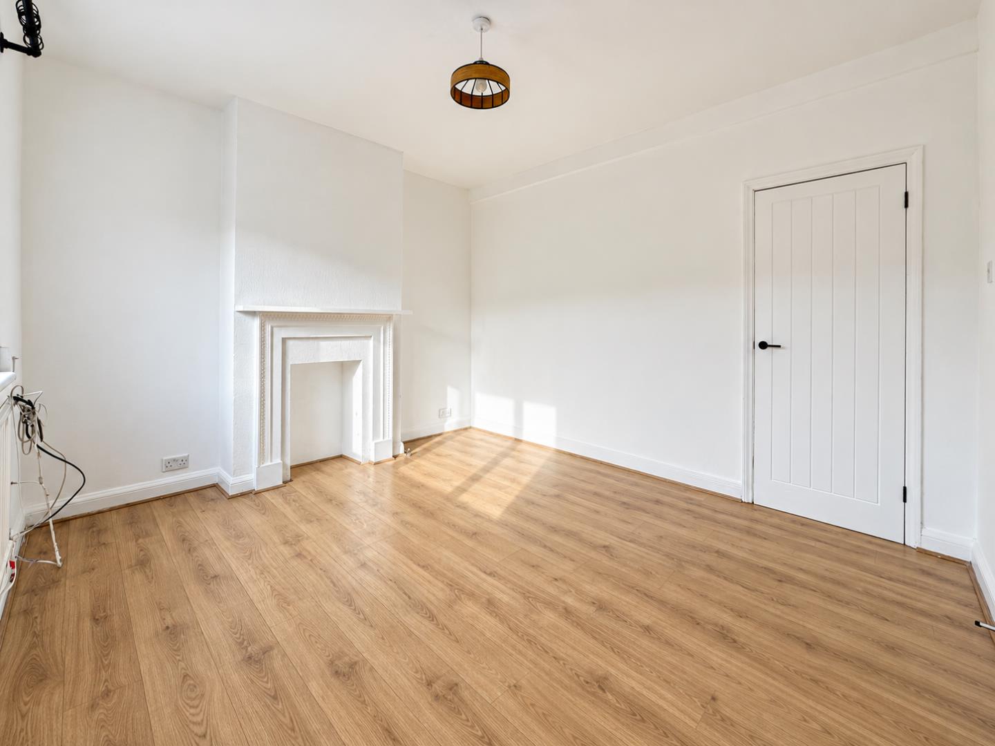 Flat Angel Road in Greater London