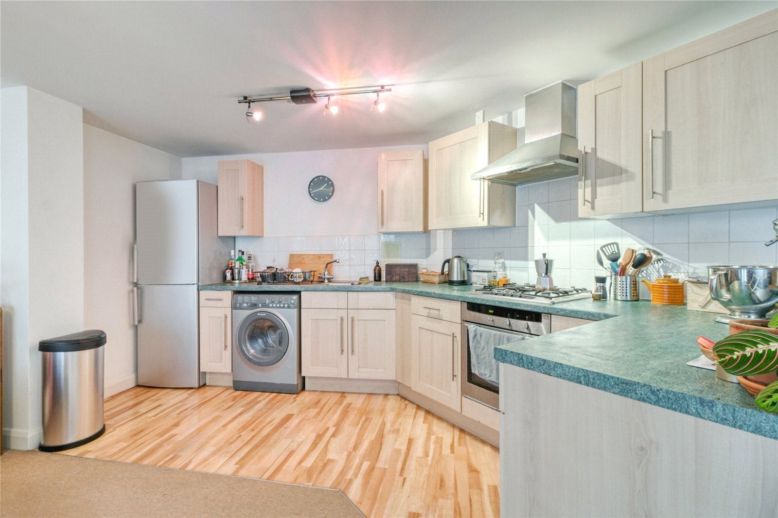 Flat Holmes Road in Greater London