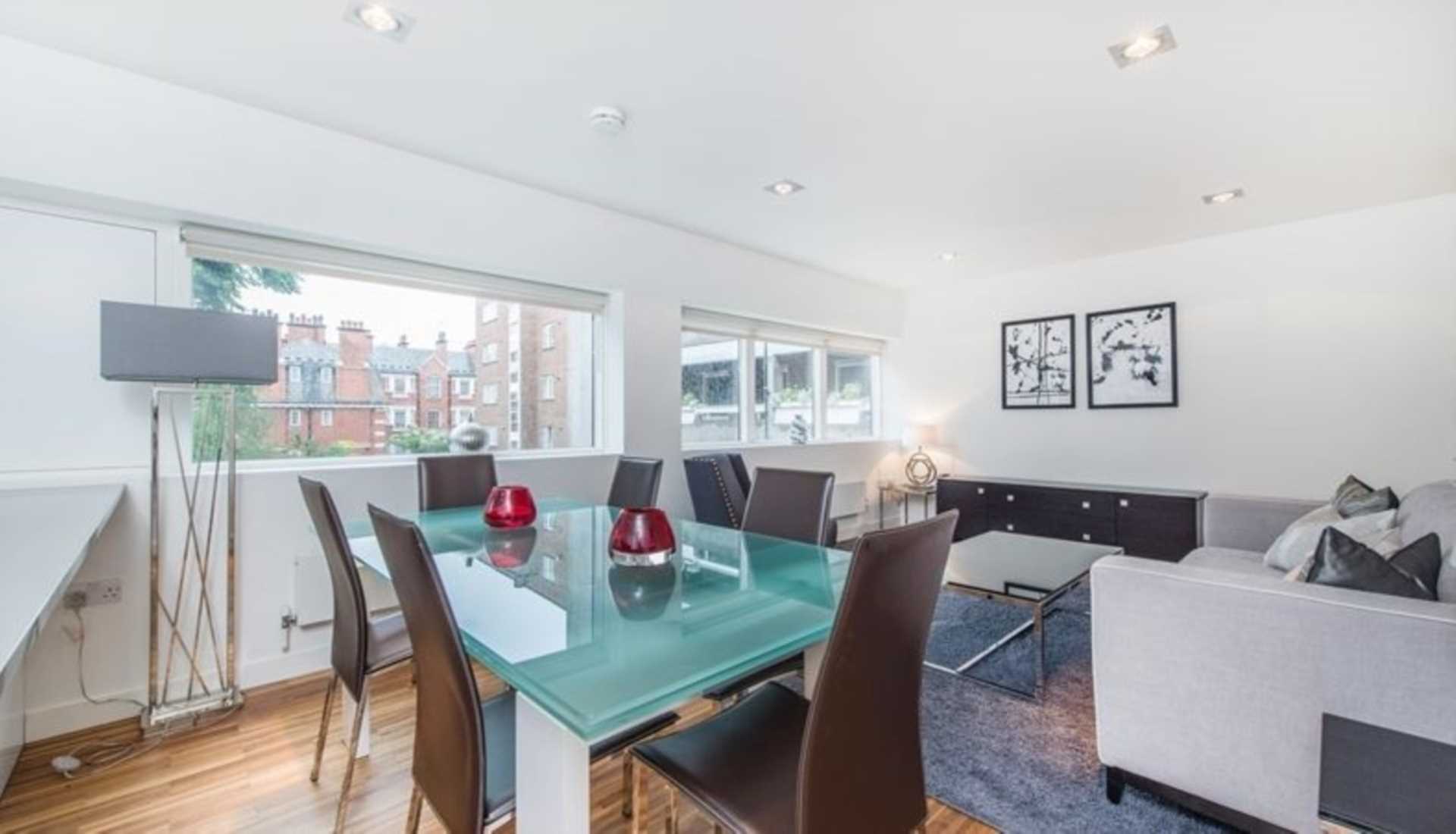 Flat Fulham Road in Greater London