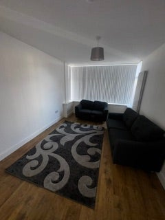 Flat High Lane in Stoke-on-Trent