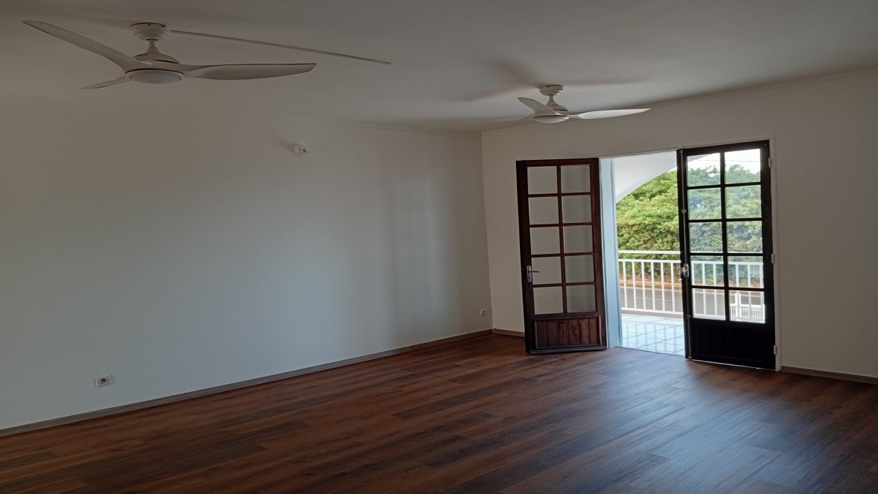 Flat Rue Bouvet in Saint-Denis