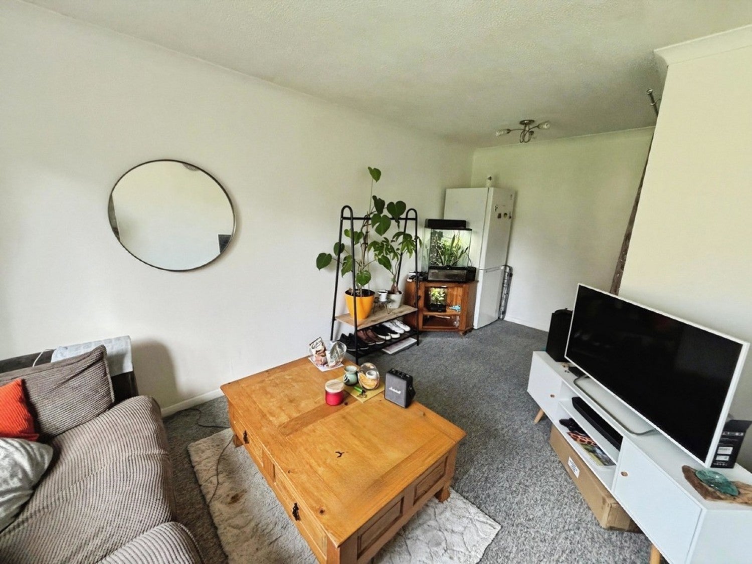 Flat Lufton Way in Yeovil