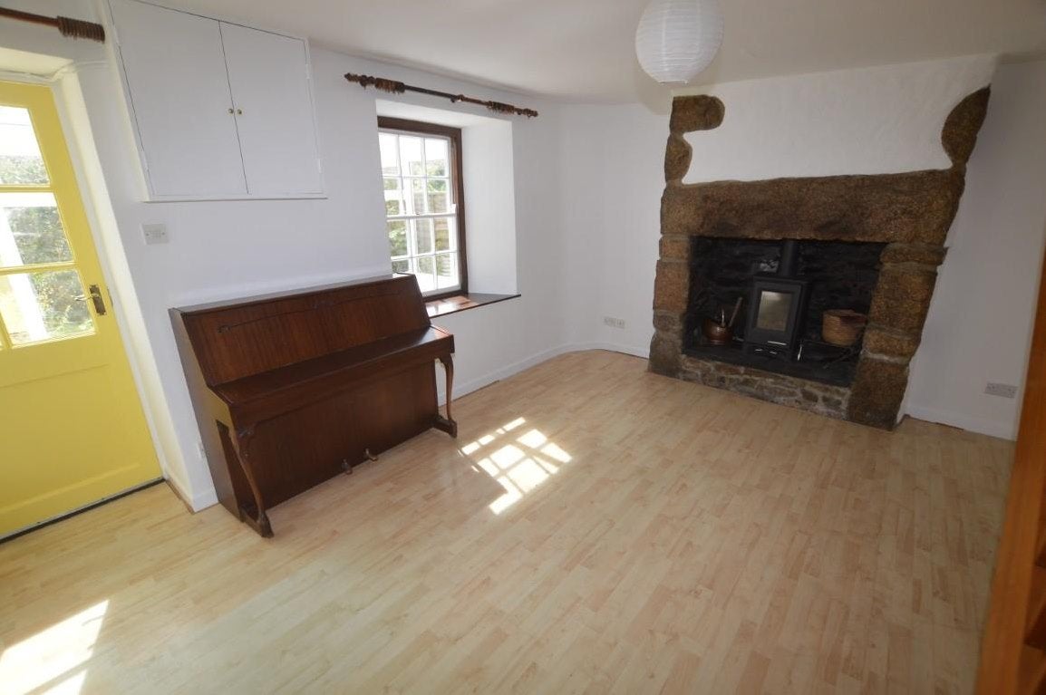 House Pennance Terrace in Lanner