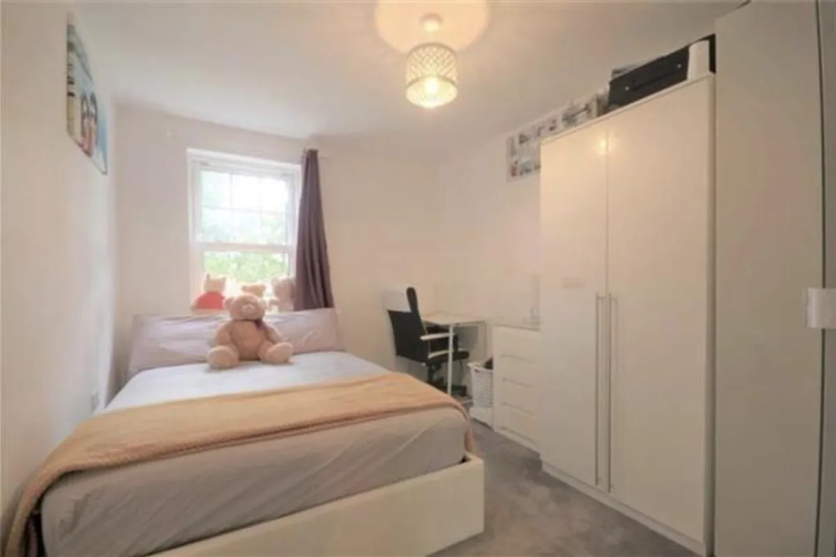 Flat Webber Street in Reigate and Banstead