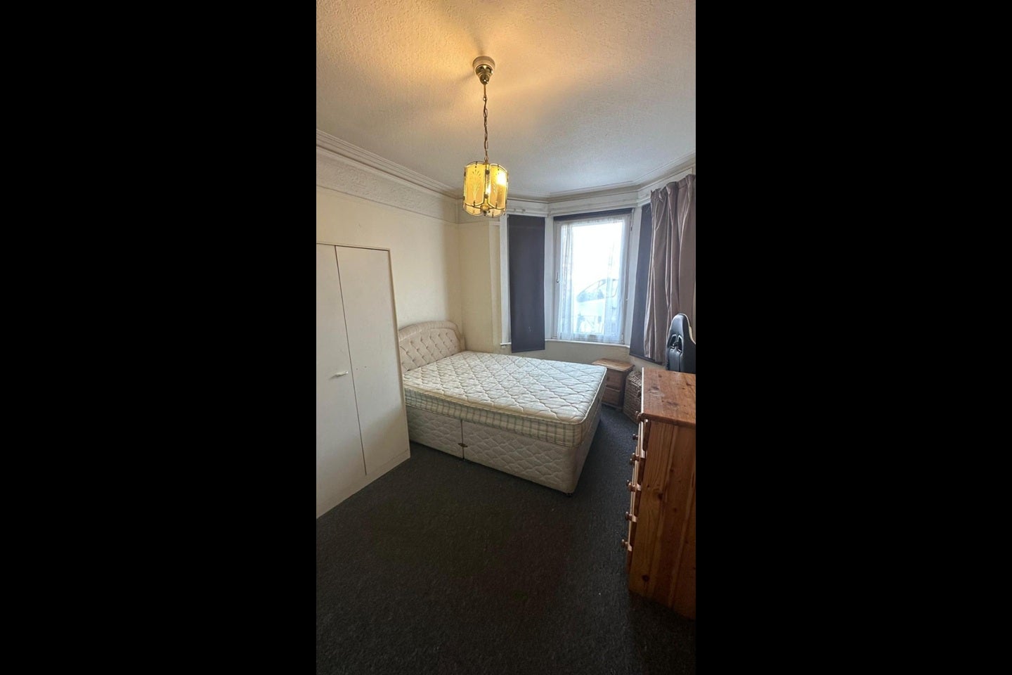 Room Hitchin Road in Luton