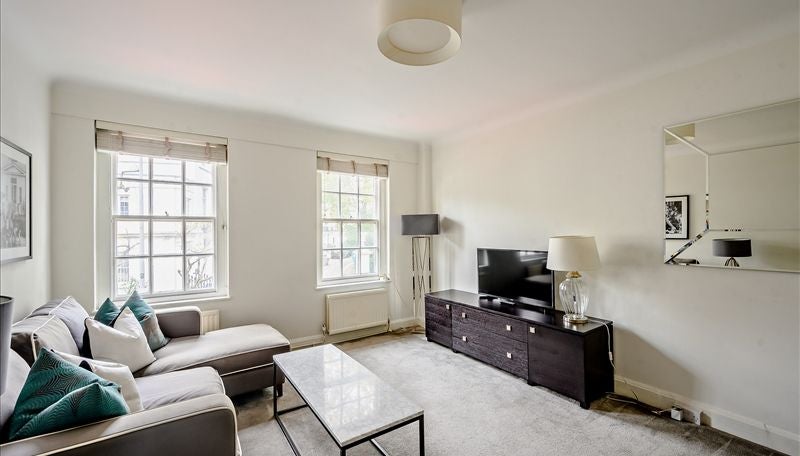 Flat Fulham Road in Greater London