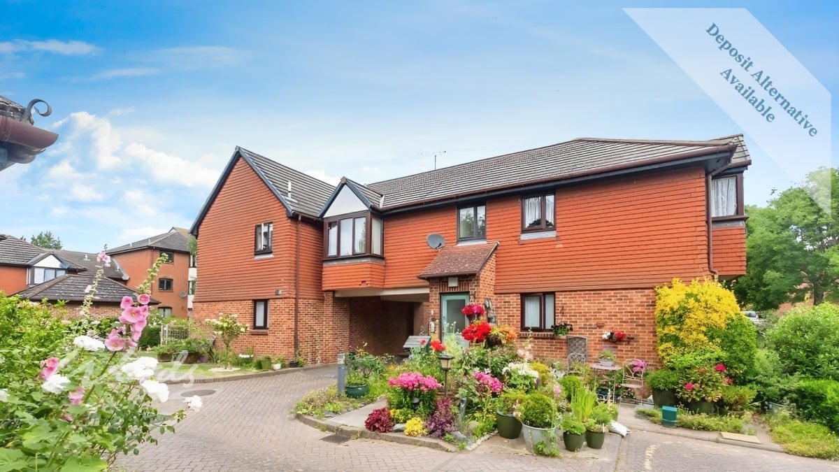 Flat Haig Gardens in Gravesham