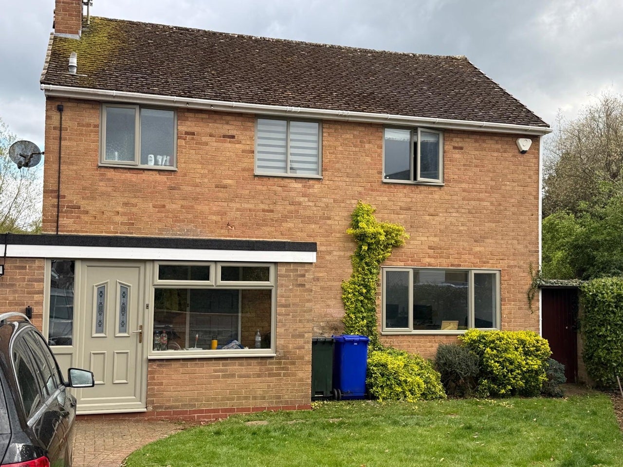 House Broad Close in Cherwell District