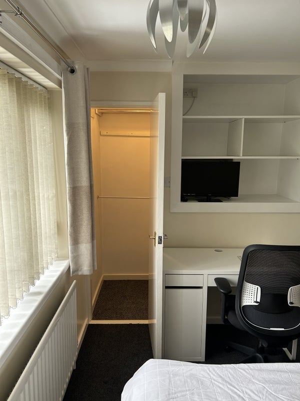 Room Stapleford Lane in Nottingham