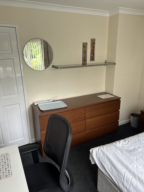 Room Stapleford Lane in Nottingham