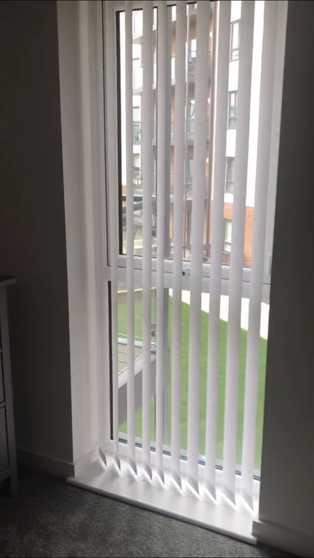 Room Ifield Road in Crawley