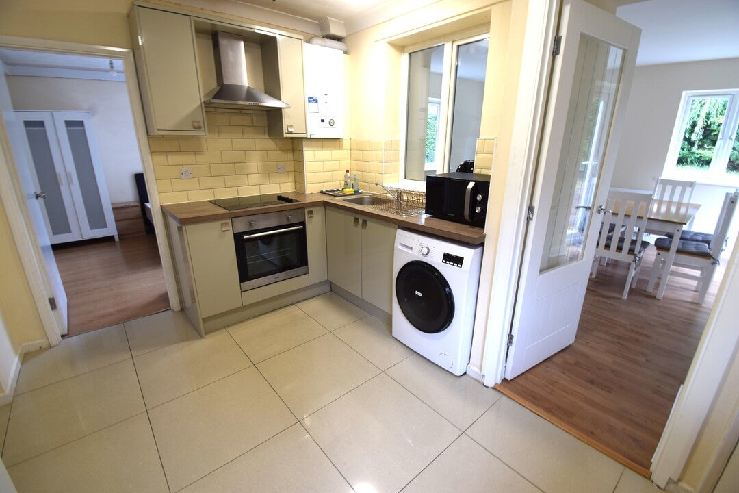 Room Brereton Close in Norwich