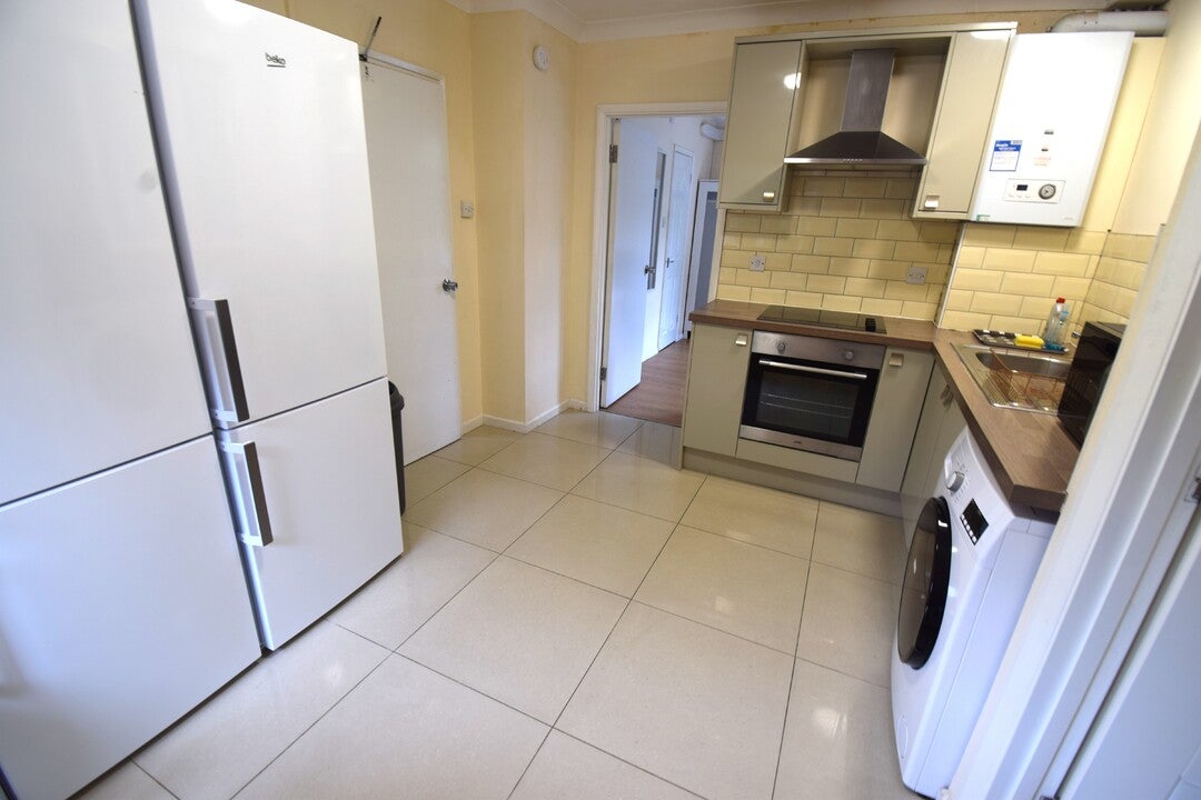 Room Brereton Close in Norwich