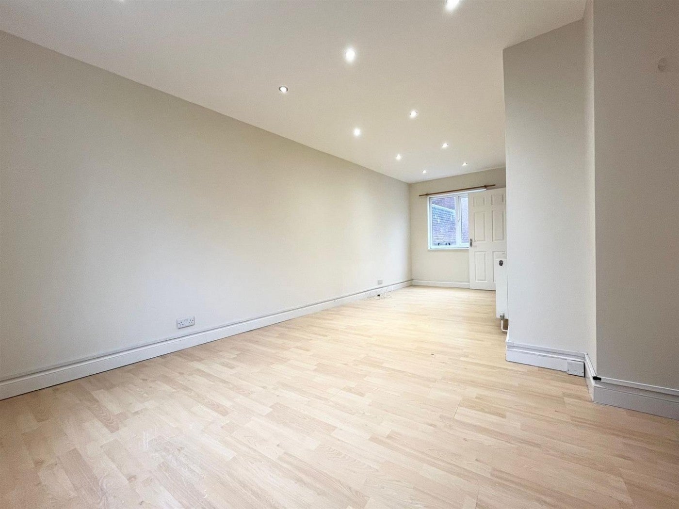 Flat Turners Hill in Cheshunt