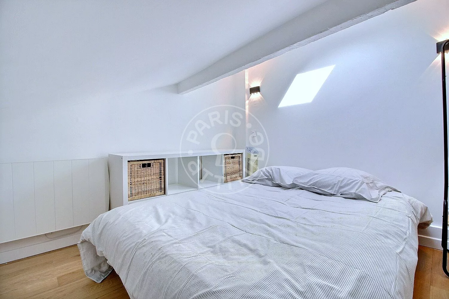 Appartement Rue des Terres au Curé à Paris
