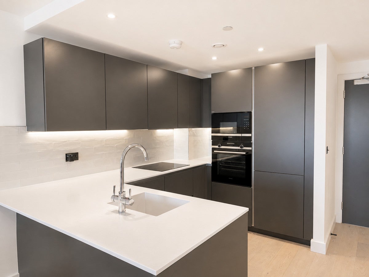 Flat New Tannery Way in Greater London