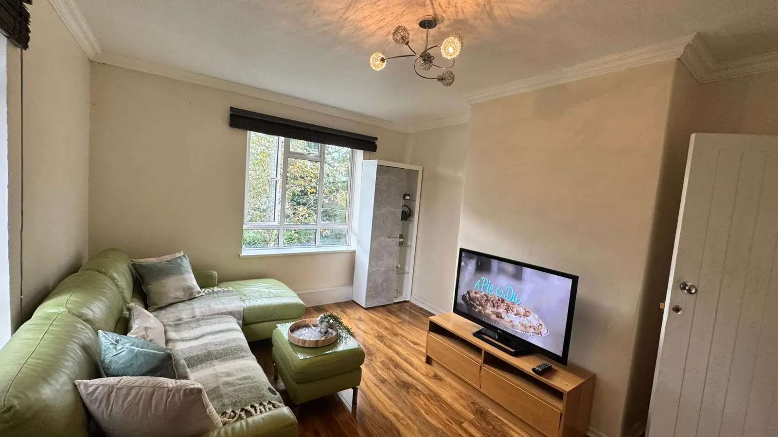 Flat Cressida Road in Greater London