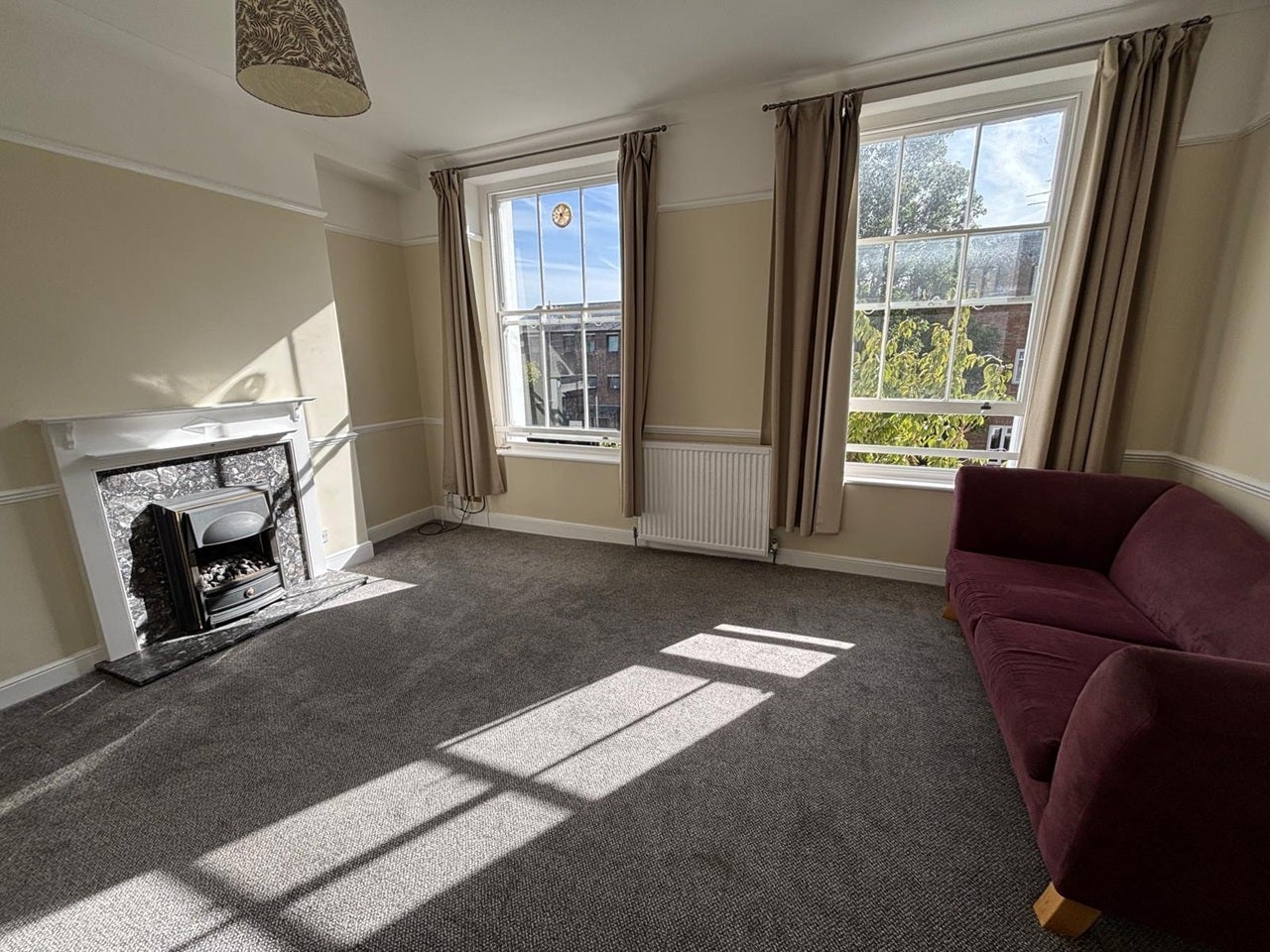 Flat Hamilton Park in Greater London
