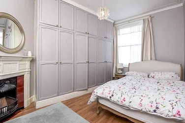 Flat Brixton Road in Greater London