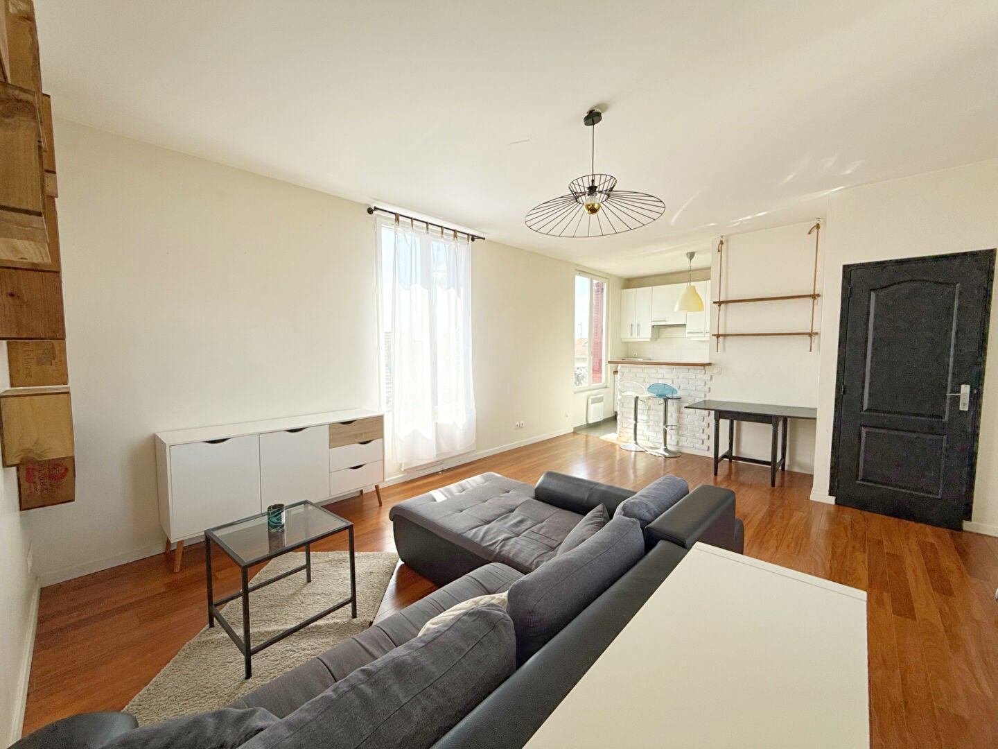 Flat Rue Philippe Triaire in Nanterre