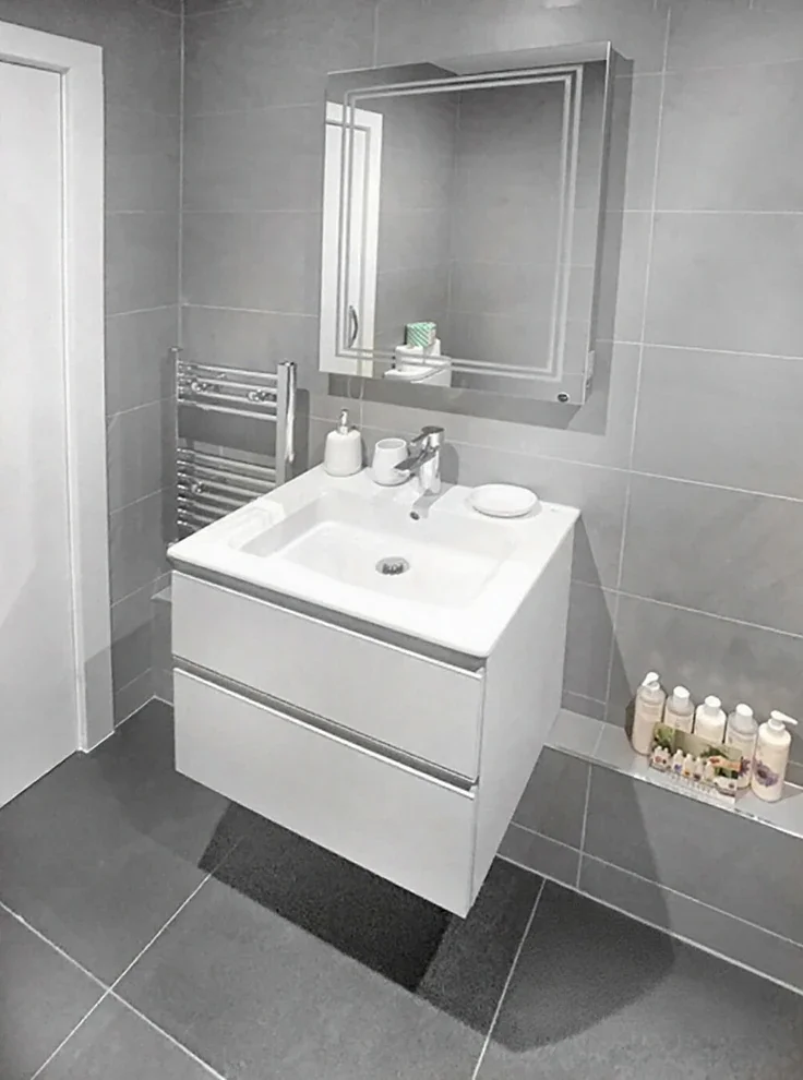 Flat Atherton Court in Eton