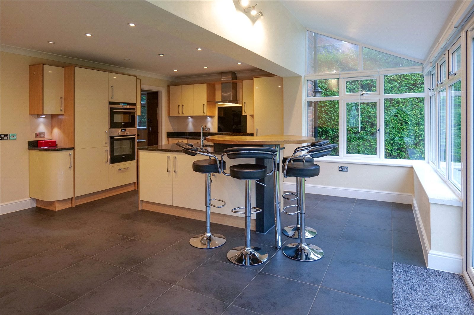 House Wargrave Road in Twyford