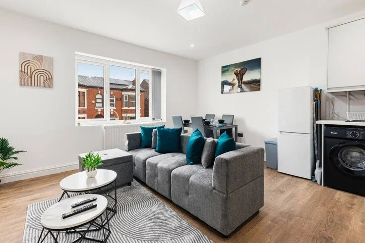 Flat Shaw Heath in Hazel Grove