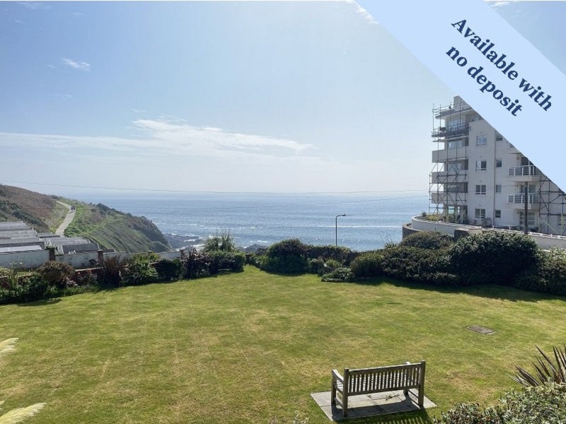 Flat Rotherslade Road in Newton
