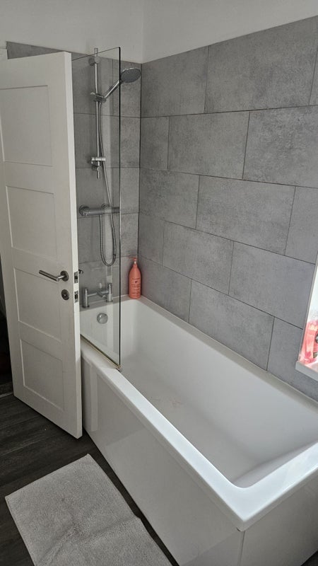 Room Lytton Road in Bournemouth