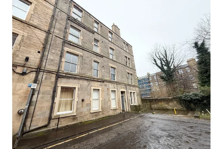 Flat Moncrieff Terrace in City of Edinburgh