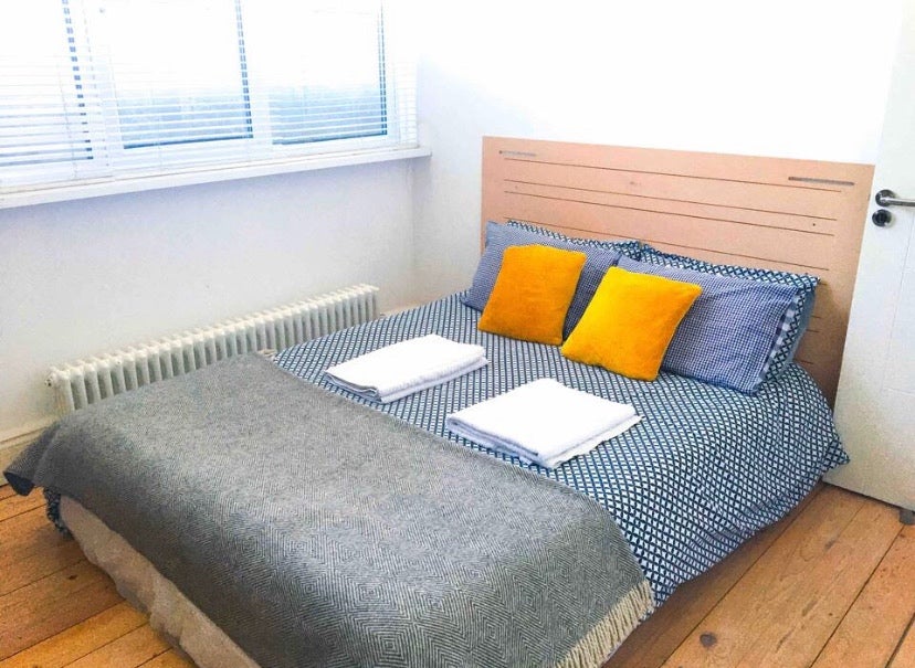 Flat Bethnal Green Road in Greater London