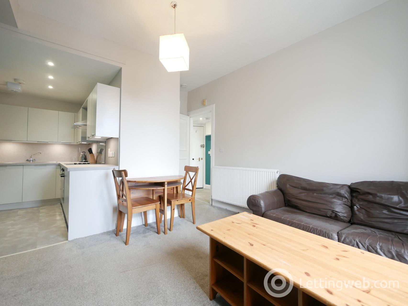 Flat Caledonian Crescent in City of Edinburgh