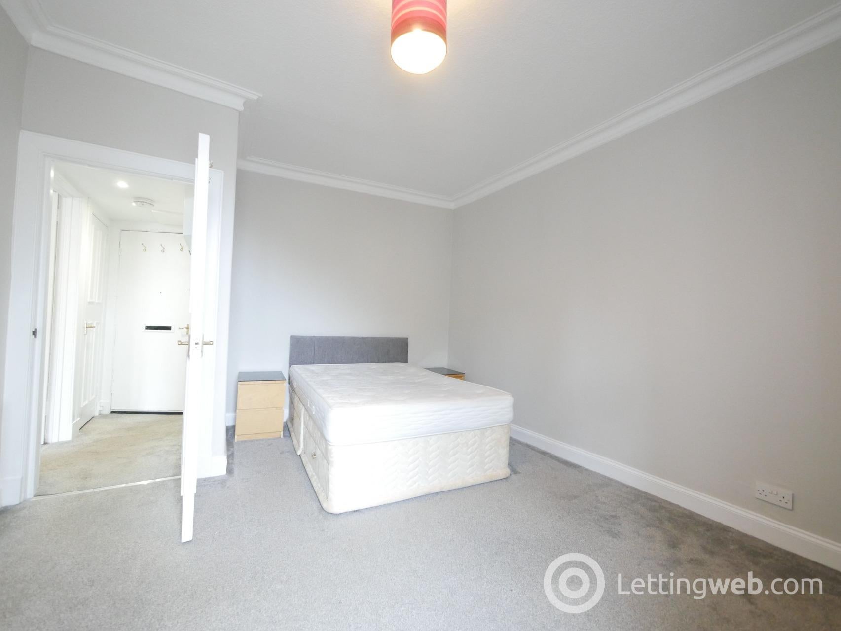 Flat Caledonian Crescent in City of Edinburgh