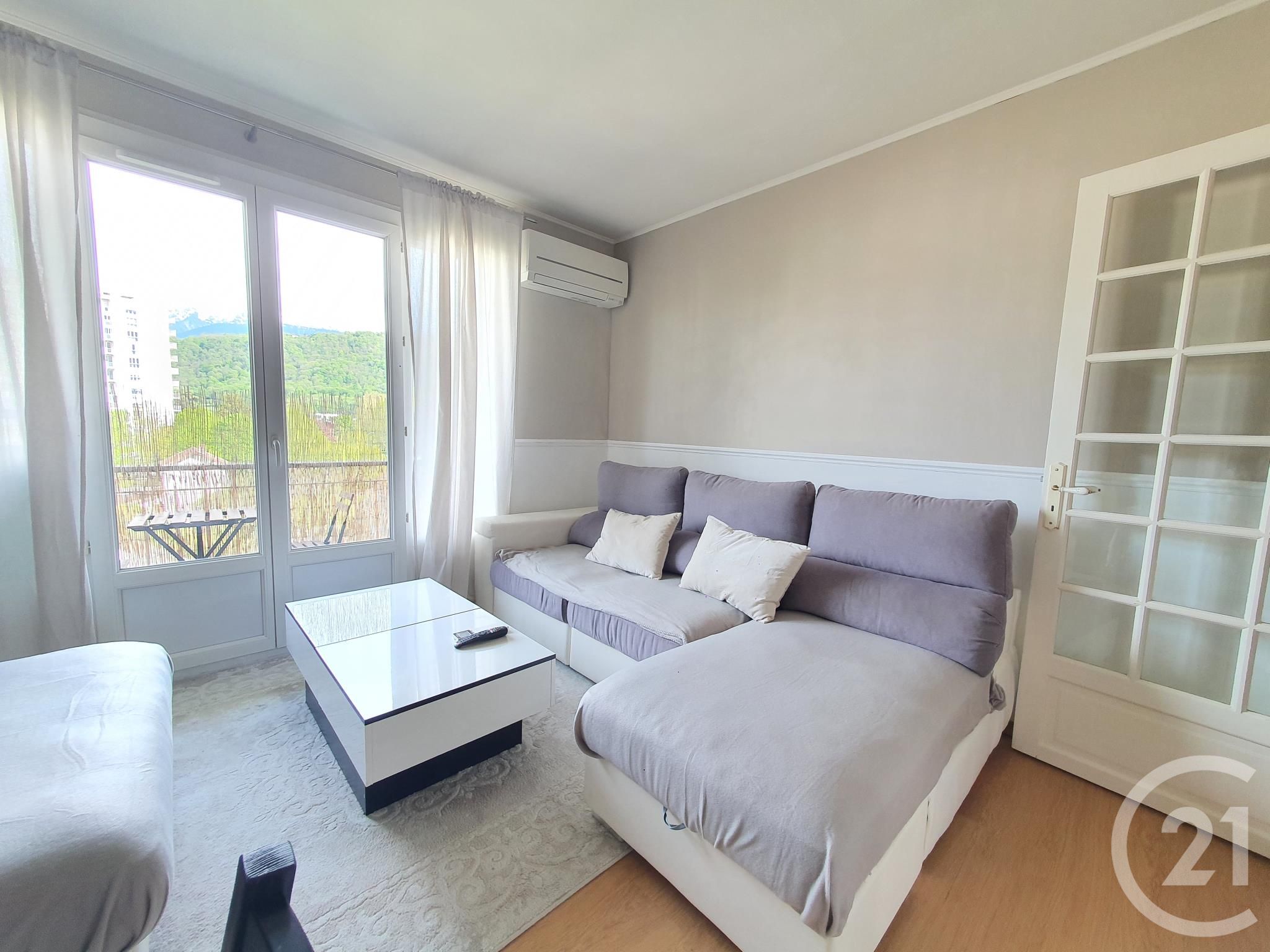 Appartement Rue Paul Blanc à Saint-Martin-d'Hères