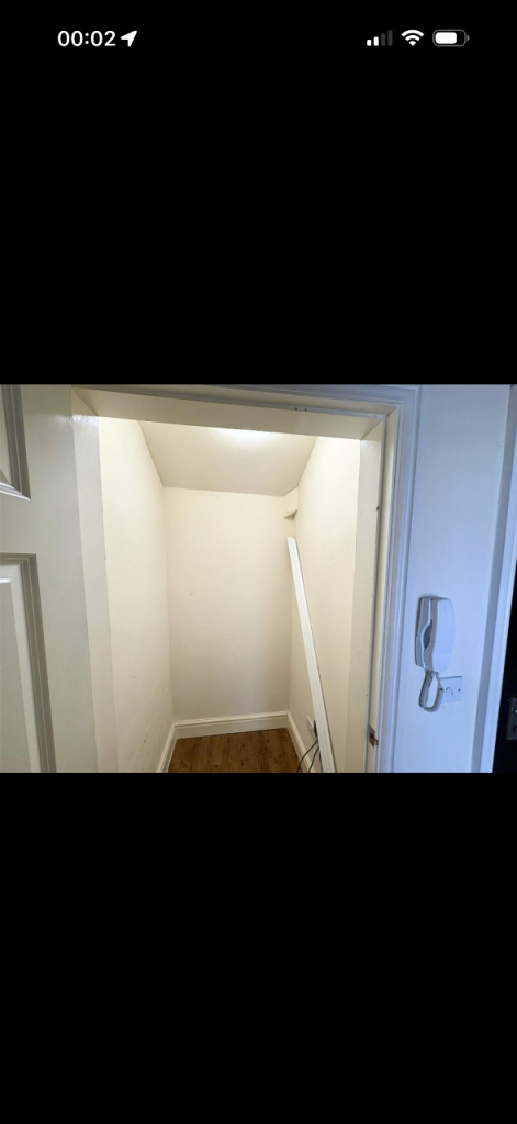 Flat Andrews Lane in Formby