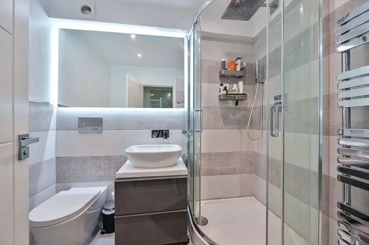 Room A3 in Greater London