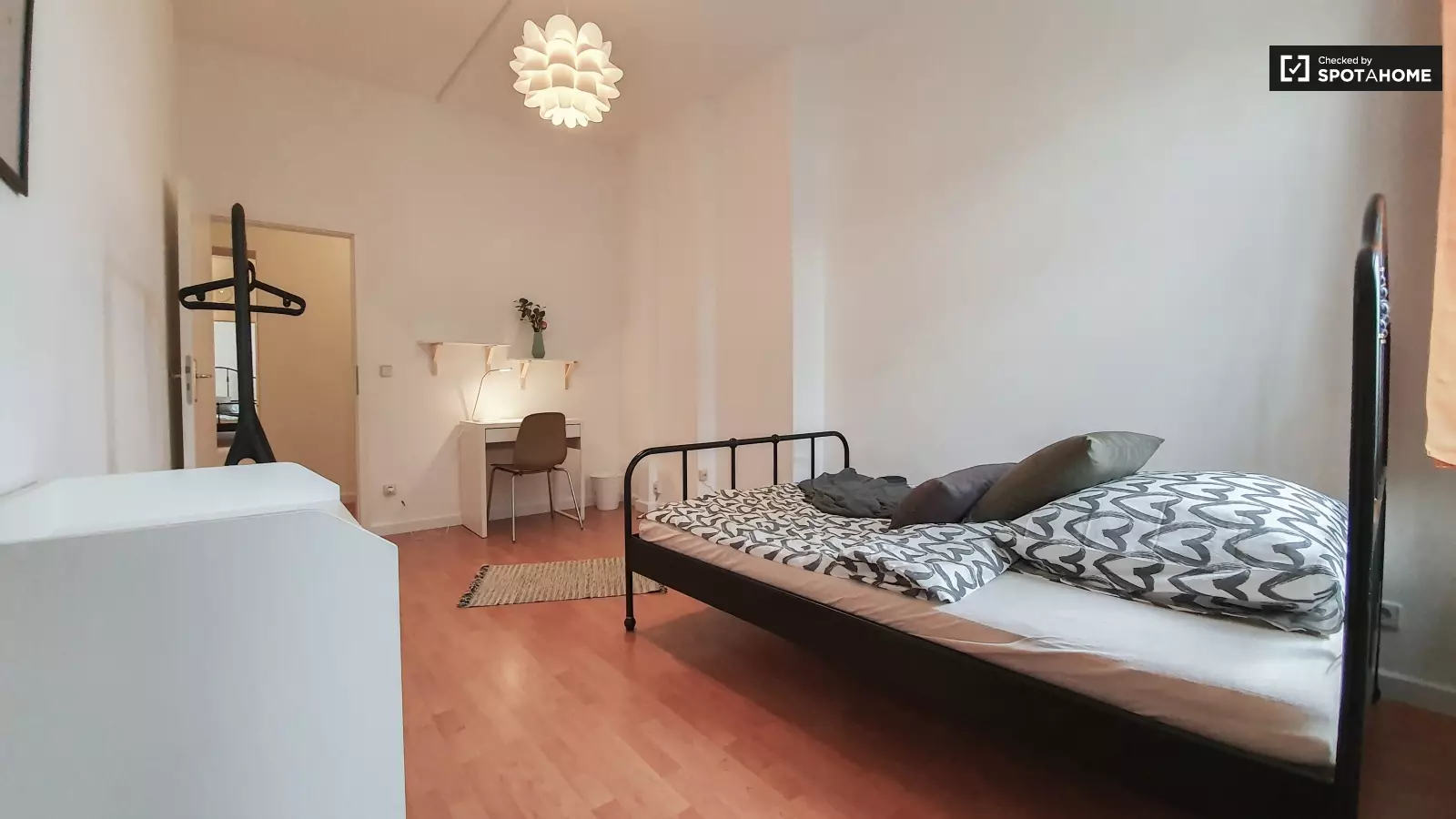 Zimmer Babelsberger Straße in Berlin