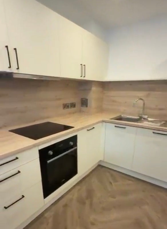 Room Upper Gough Street in Birmingham