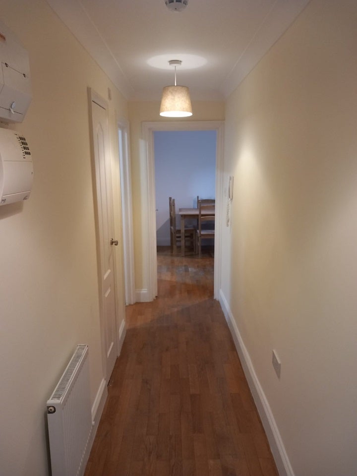 Flat Farley Hill in Luton