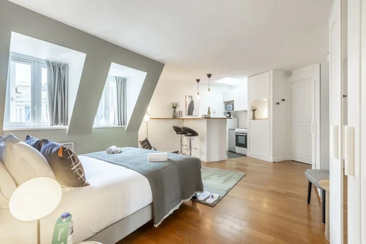 Flat Avenue Bertie Albrecht in Paris