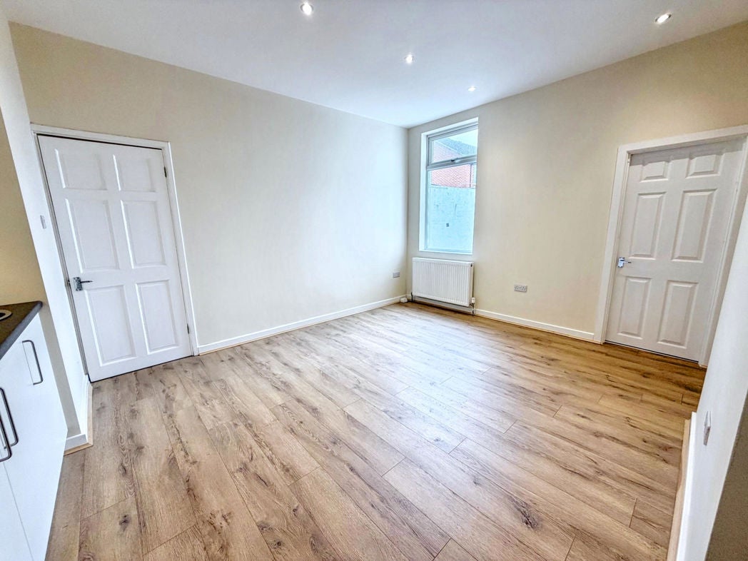 Flat George Street in Newsham