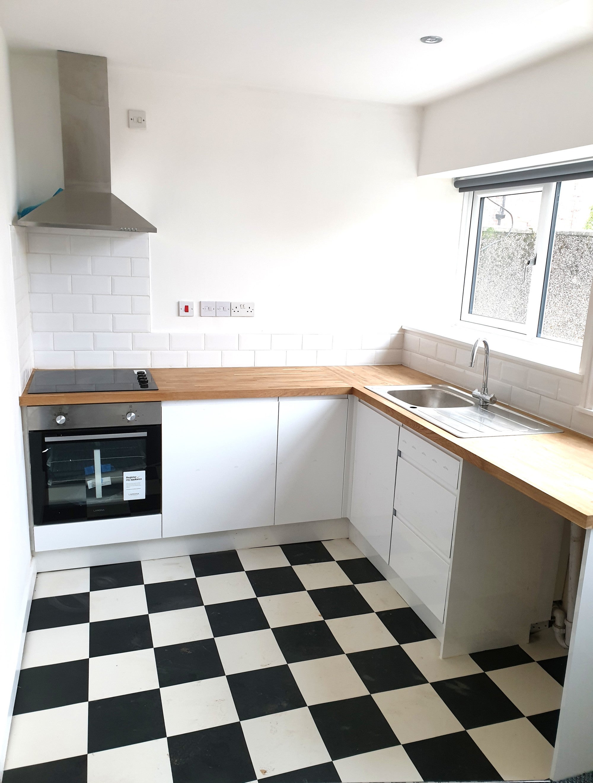 Flat Reedville in Oxton Village