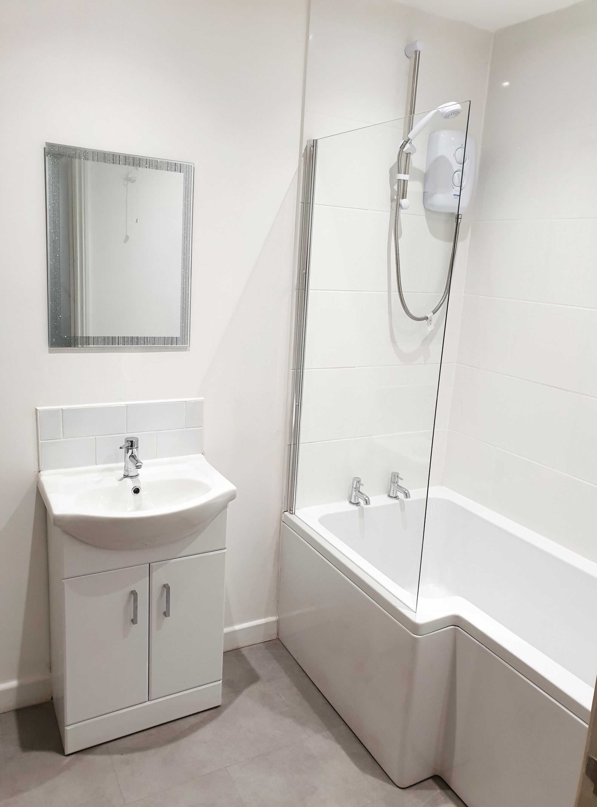 Flat Reedville in Oxton Village