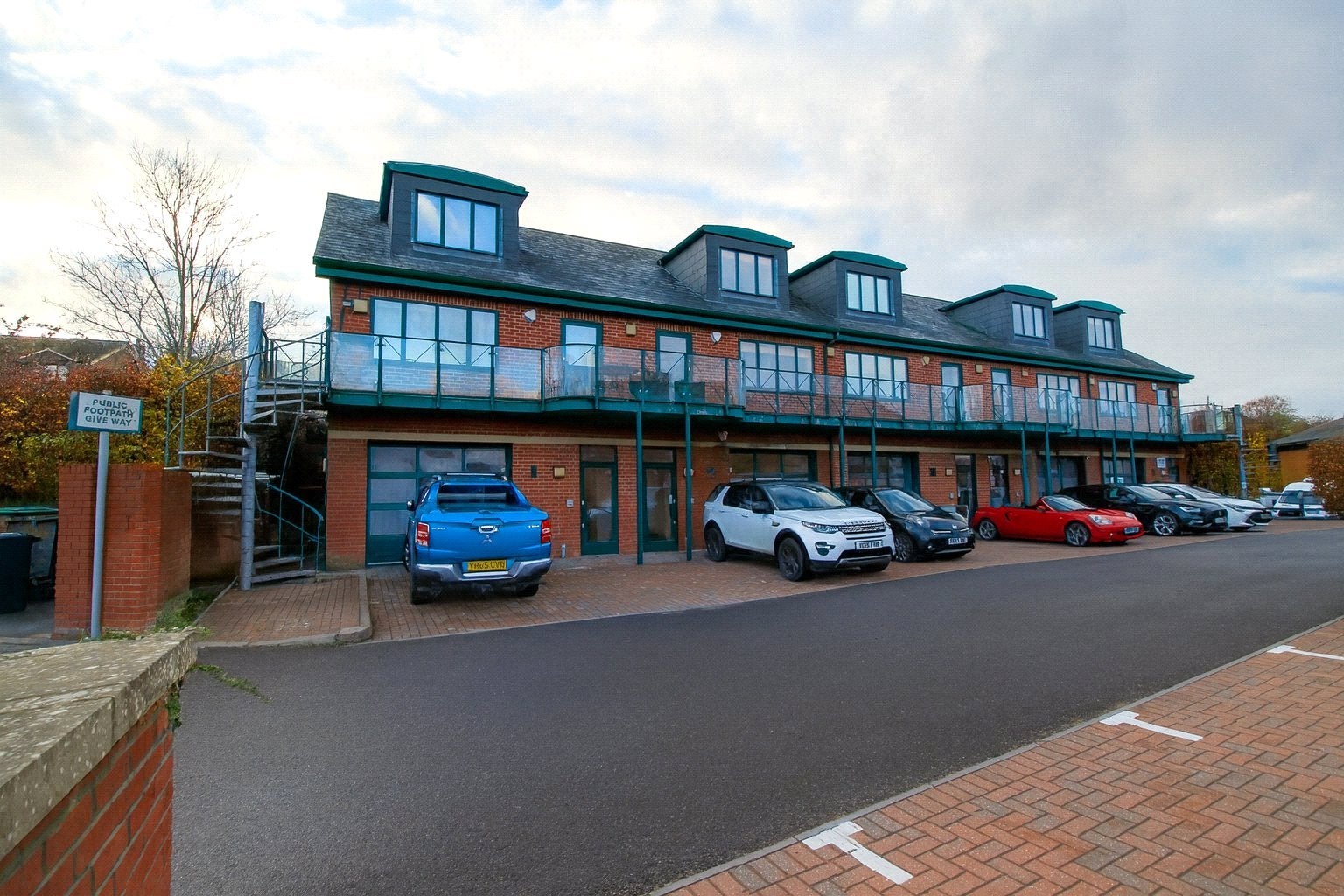 Flat Delta Business Park in East Hampshire